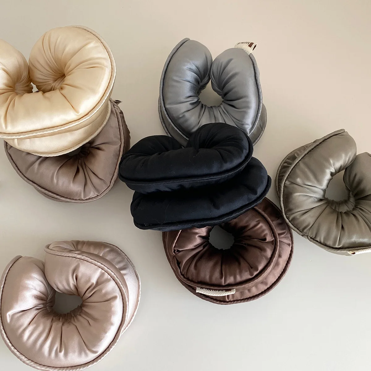 Sponge Sleep Elastic Ponytail  – Travel Accessories Holder recenzja i cena