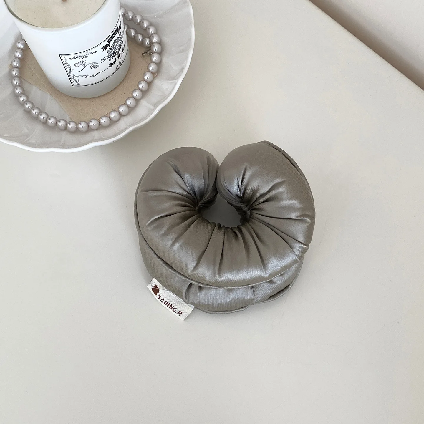 Sponge Sleep Elastic Ponytail  – Travel Accessories Holder recenzja i cena