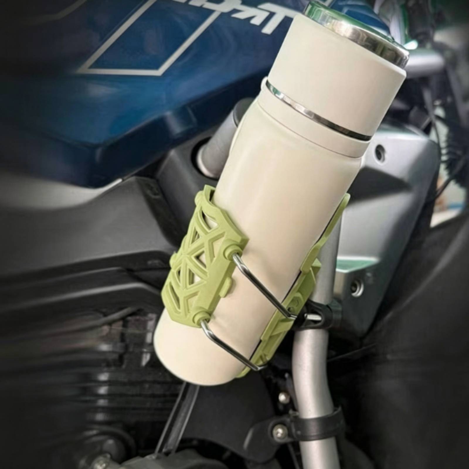 Motorcycle Cup Holder Adjustab – Travel Accessories Holder recenzja i cena